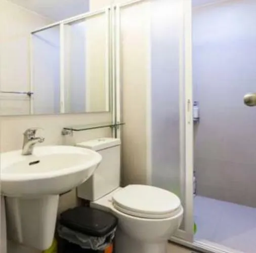 Azure Miami Apartahotel Manila