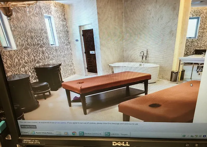 Azure Miami 4* Manila